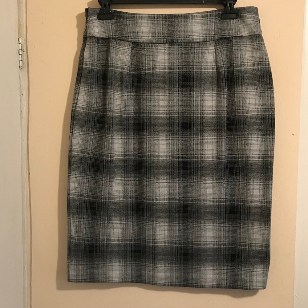 🦊CLEARANCE🦊 Plaid Skirt